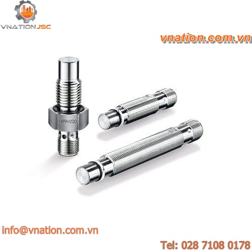 magnetic proximity sensor / inductive / cylindrical / non-contact