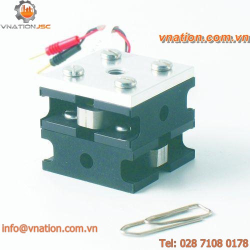 linear positioning stage / motorized / piezoelectric