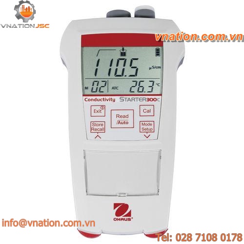 portable conductivity meter / with LCD display / with automatic temperature compensation
