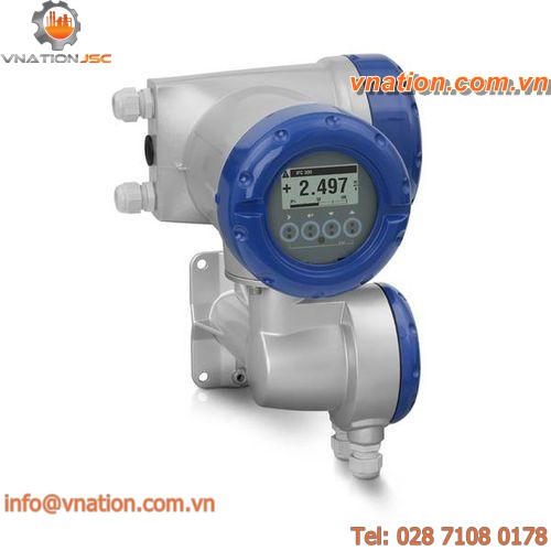 electromagnetic flow transmitter / for liquids