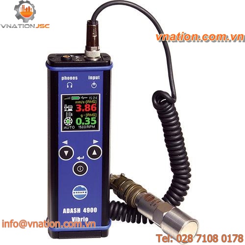 digital vibration analyzer / portable / for machine monitoring