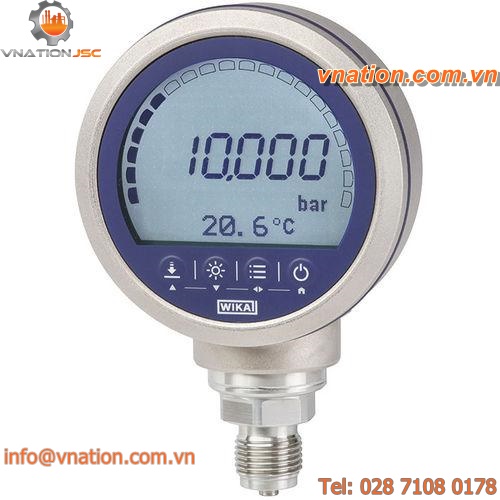 digital pressure gauge / for gas / for oil / precision
