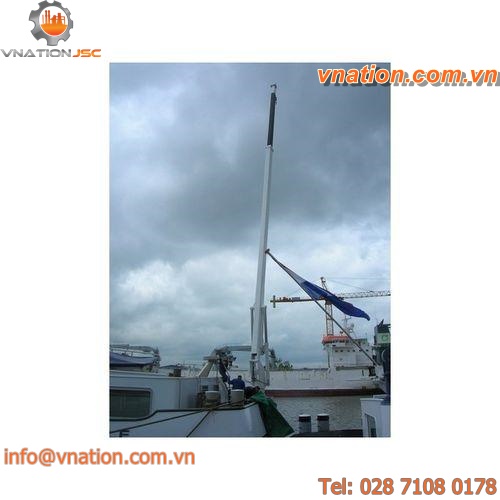barge crane / boom / telescopic / shipbuilding