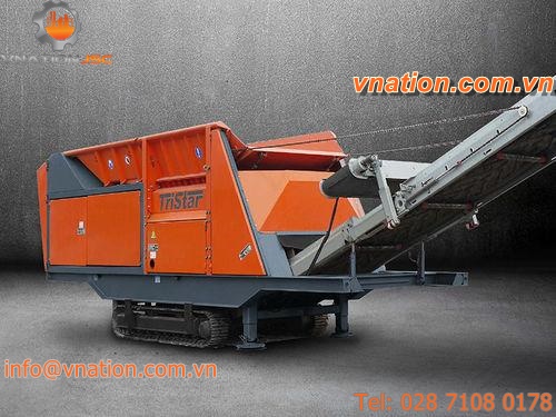 three-shaft shredder / plastics / for waste / rubber