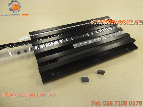 tape feeder