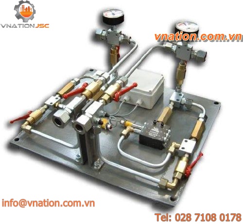 positive displacement flow monitor / grease