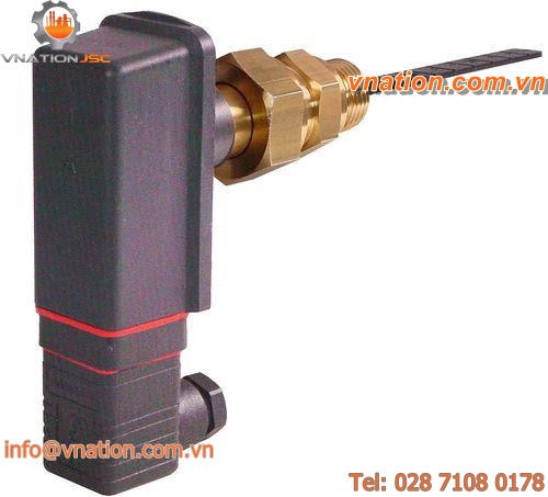 HVAC flow sensor / for liquids