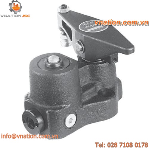 vertical clamp / swing
