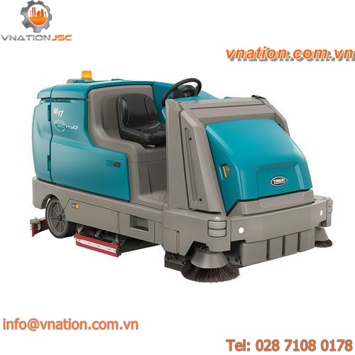 ride-on sweeper-scrubber-dryer / battery-powered