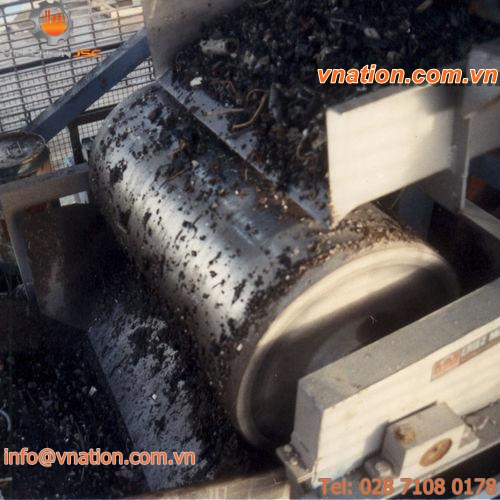 magnetic drum separator / for ferrous metals / recycling / automatic