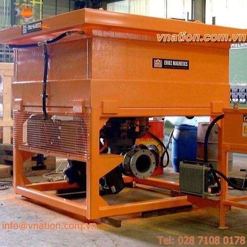 high-gradient magnetic separator / liquid / for pre-filtration / self-cleaning