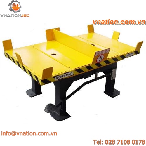 horizontal turntable / manual / high-capacity