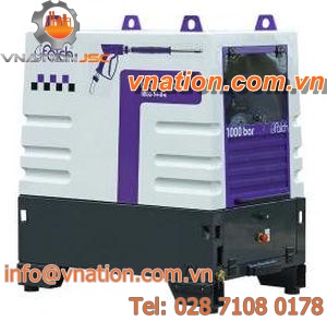 three-phase cleaner / stationary / with tank / high-pressure