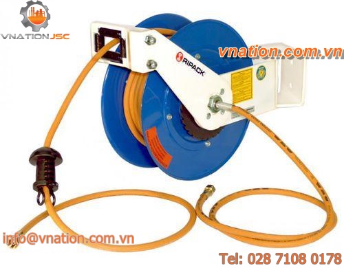 hose reel / spring / swiveling / wall-mounted