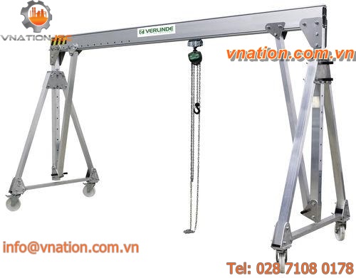 mobile gantry crane / for workshops / aluminum