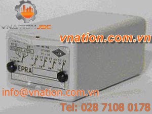 panel-mount protection relay / AC/DC