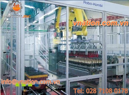 robotic depalletizing cell / palletizing / bottle