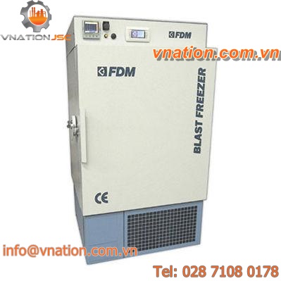 laboratory freezer / vertical / ultra-low-temperature / for blood plasma