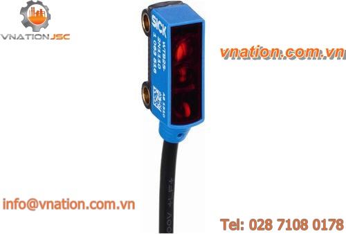 photoelectric sensor with background suppression / rectangular / red light / high-performance