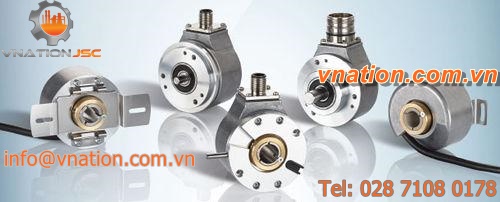 incremental rotary encoder / hollow-shaft / robust / compact