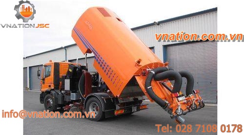 truck-mounted suction sweeper / diesel